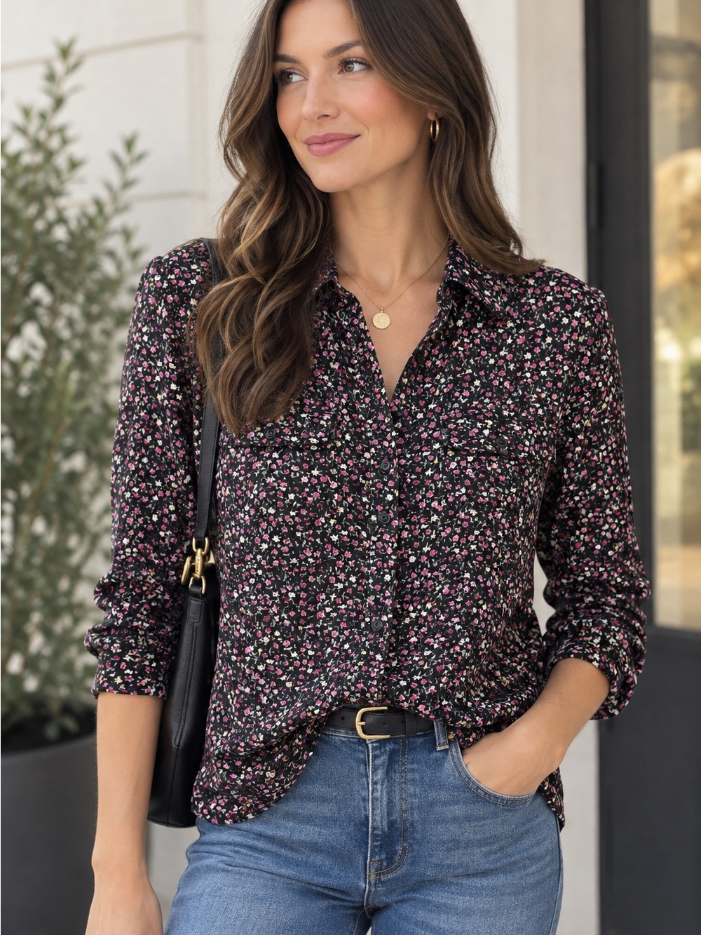 Bycorpus Women's Black Floral Button-Down Shirt with Pink Accents with pockets